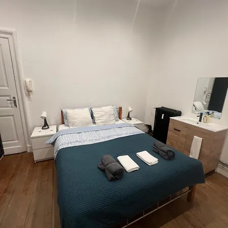 The Διαμέρισμα